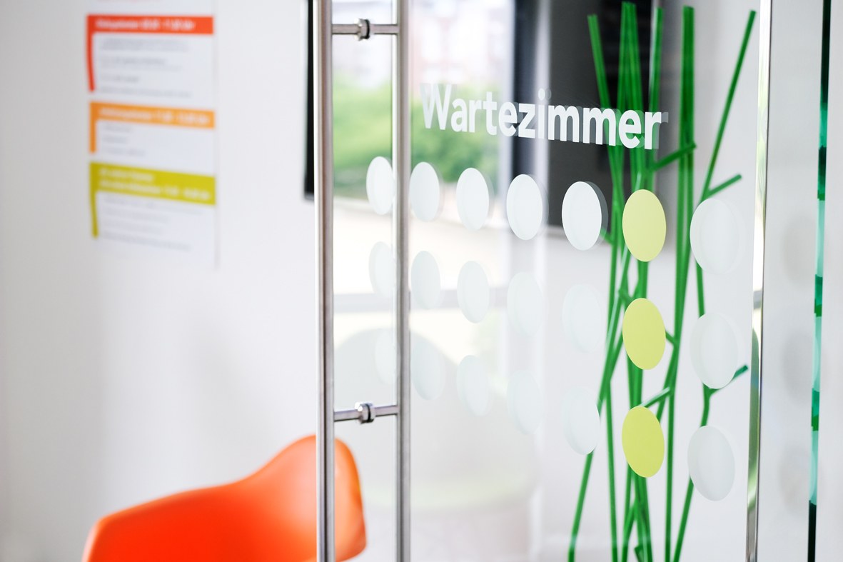 02 / Gestaltung im Wartebereich